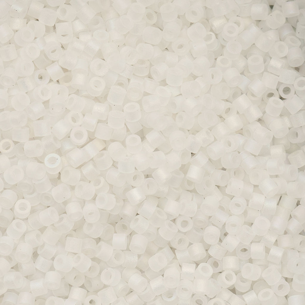 Cylin Bead 11/0 25g Bag Matte Macaron AB - White