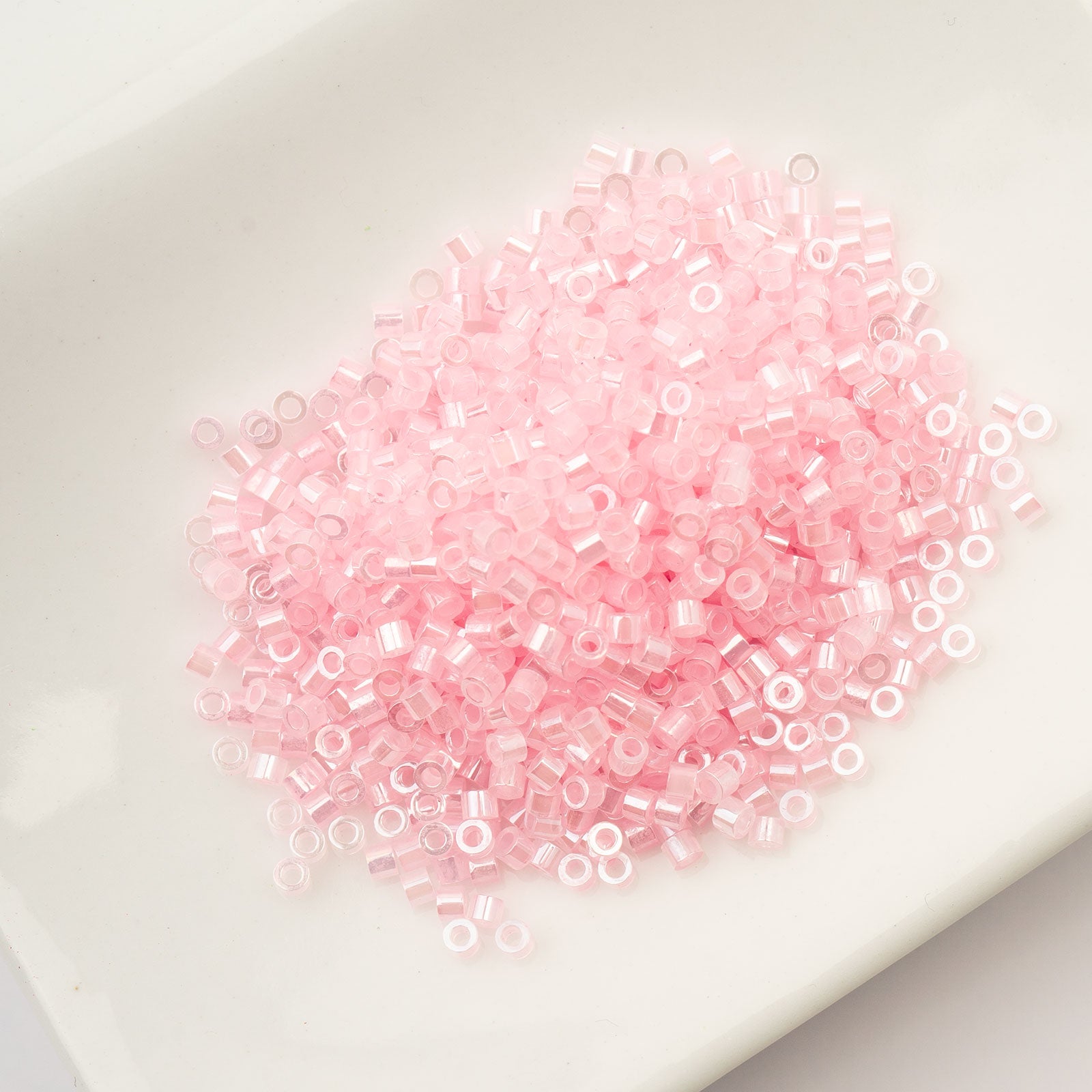 Cylin Bead 11/0 25g Bag Light Crystal Pink Ceylon