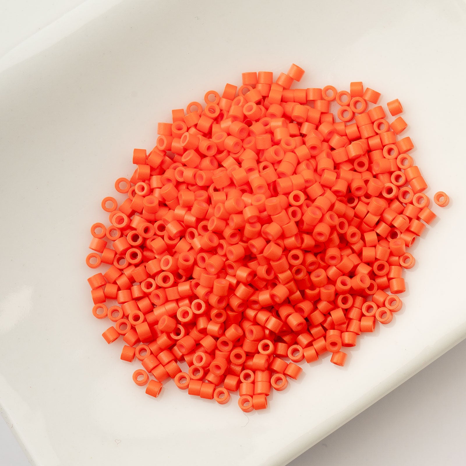 Cylin Bead 11/0 25g Bag Opaque Orange