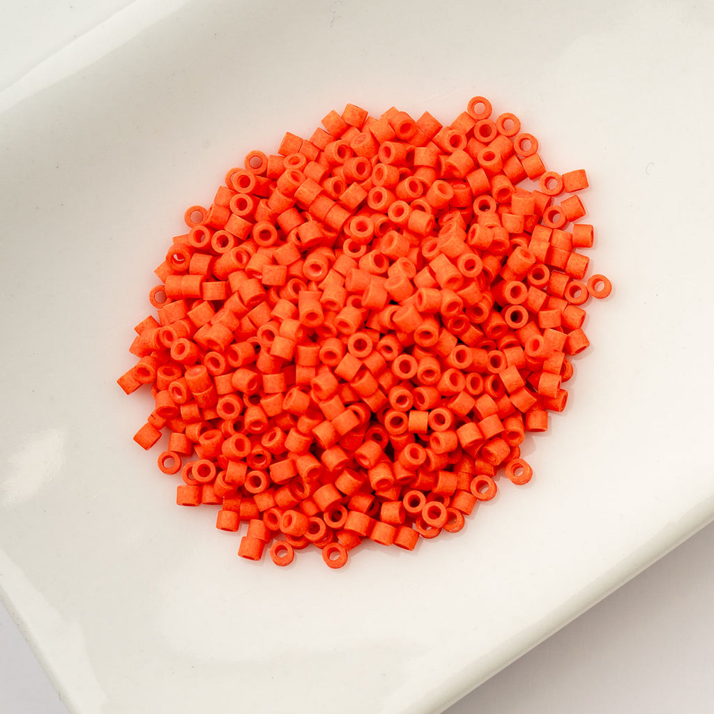 Cylin Bead 11/0 25g Bag Opaque Orange Matte