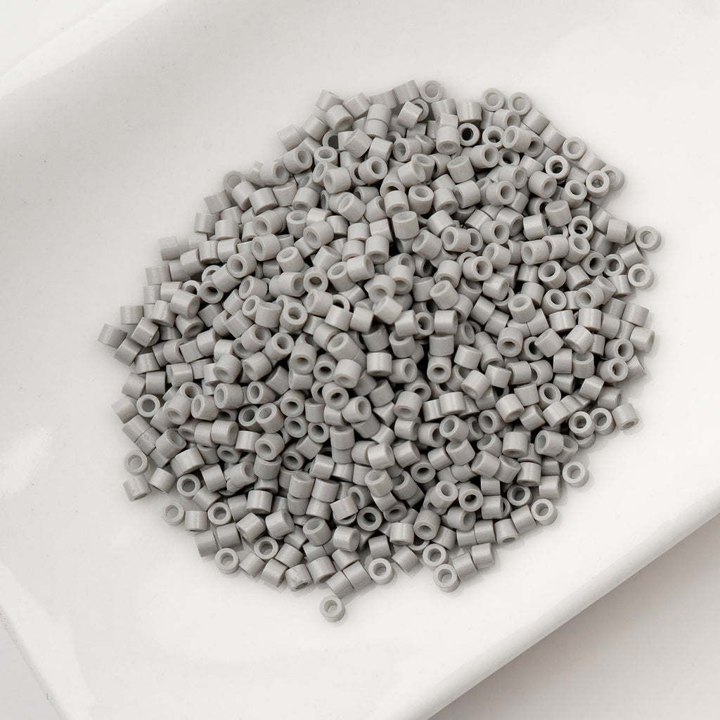 Cylin Bead 11/0 25g Bag Opaque Dove Grey