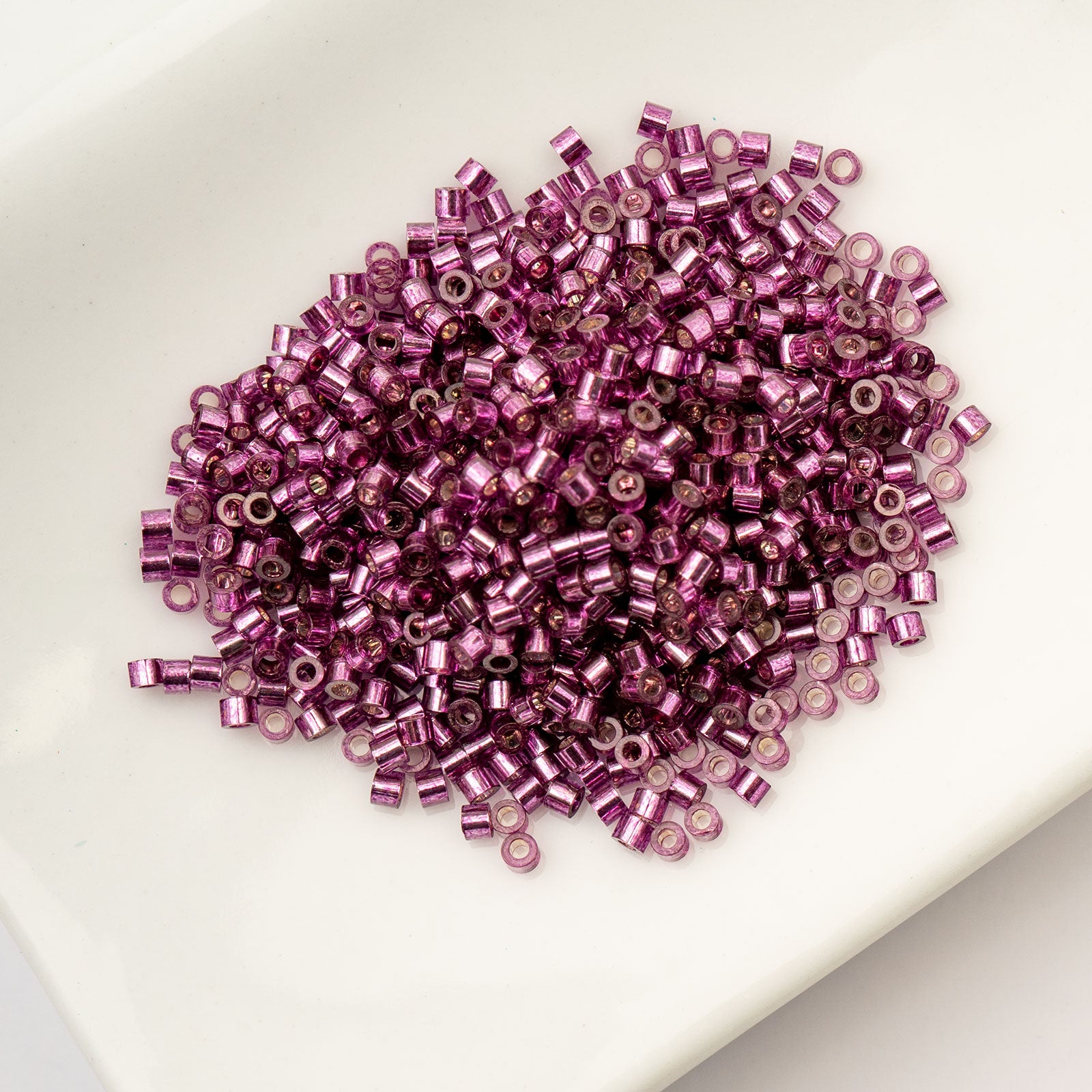 Cylin Bead 11/0 25g Bag Raspberry S/L