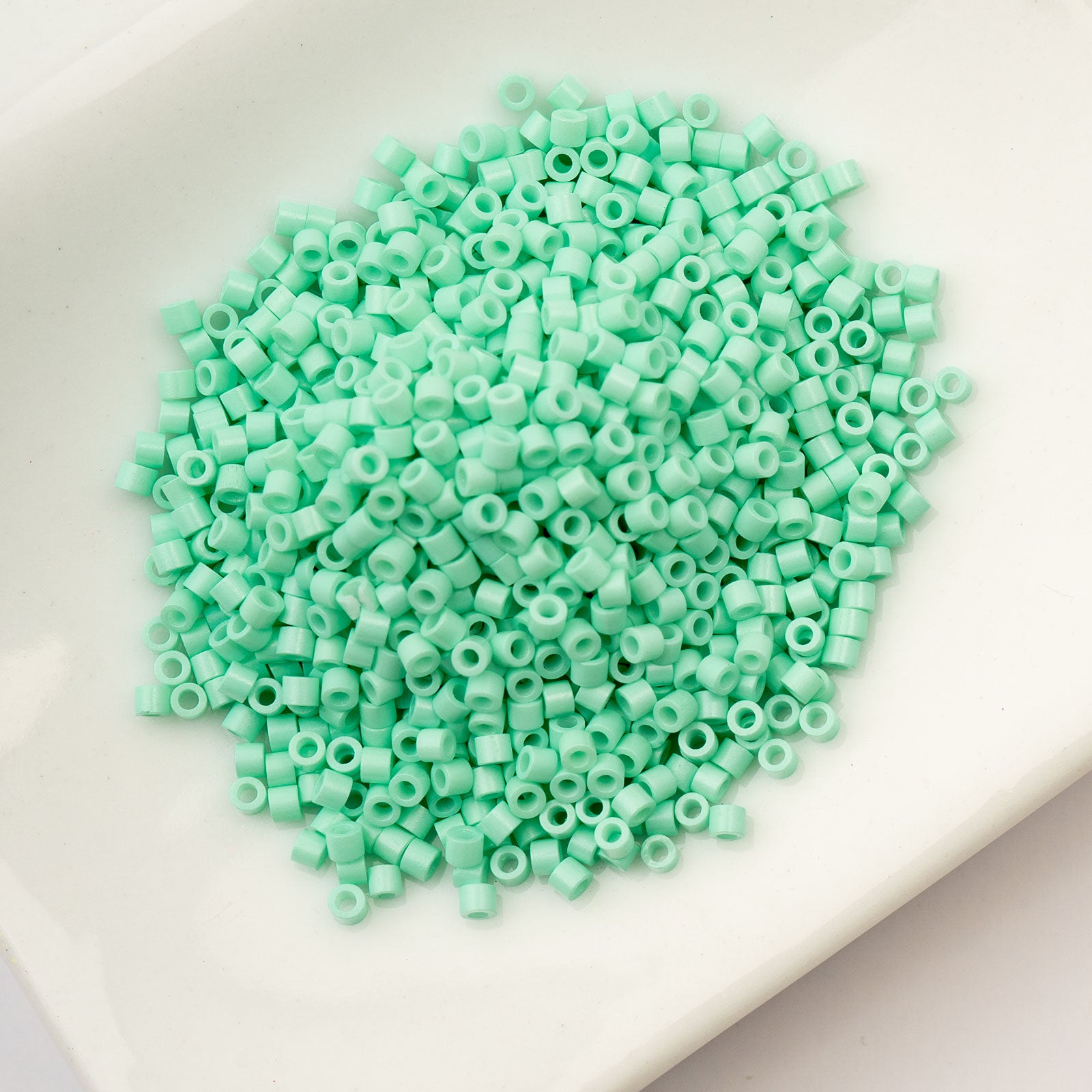 Cylin Bead 11/0 25g Bag Opaque Seafoam