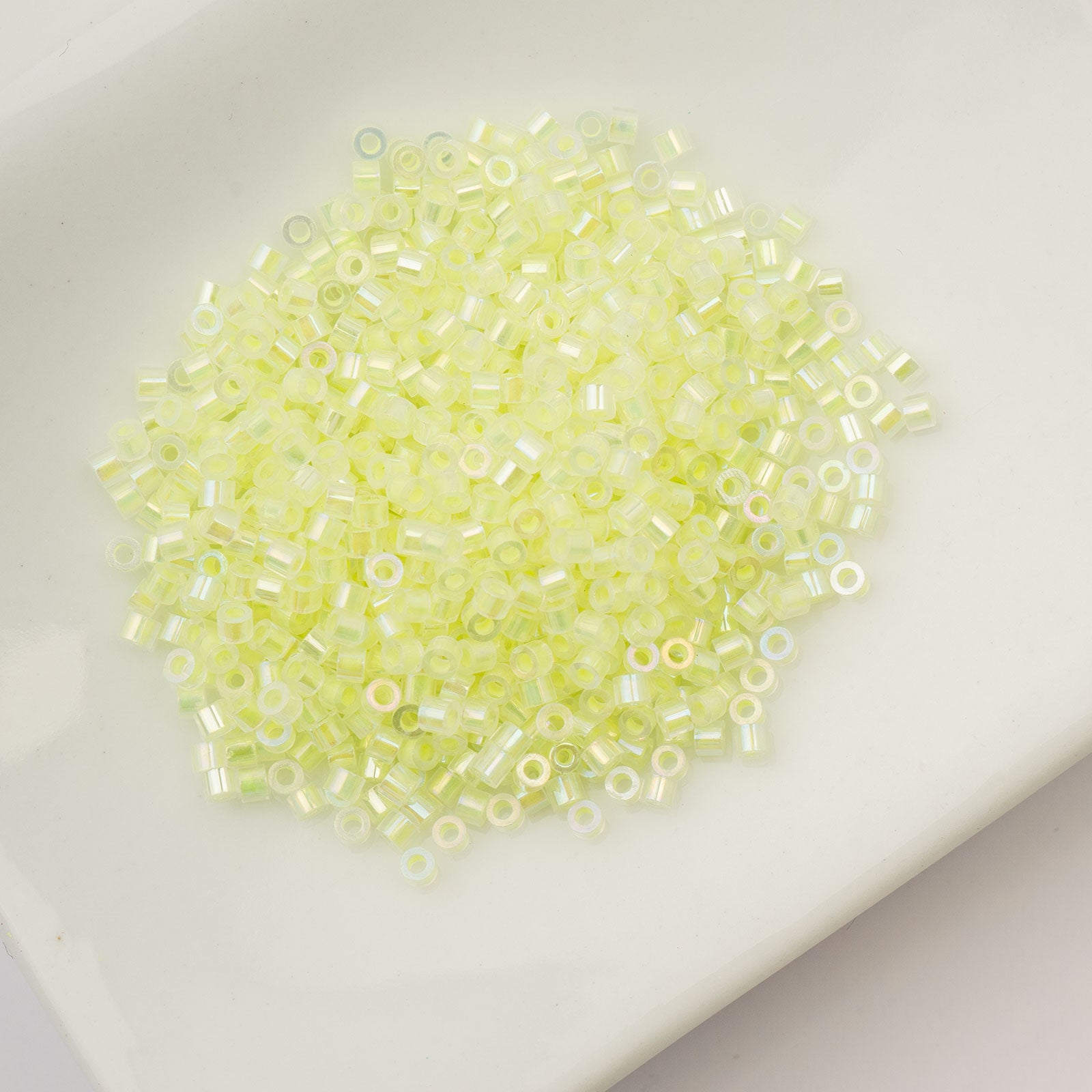 Cylin Bead 11/0 25g Bag Glow in Dark AB - Yellow Neon