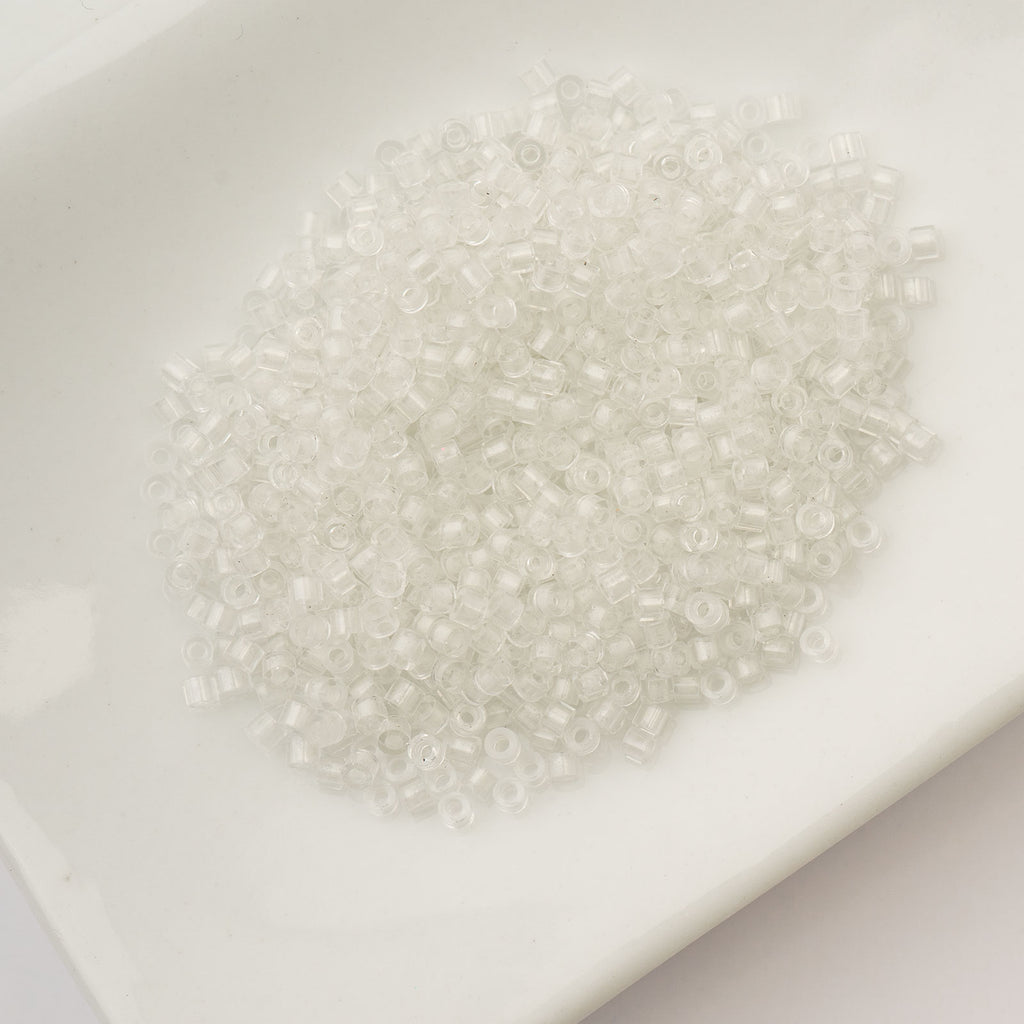 Cylin Bead 11/0 25g Bag Glow in Dark - White to Sky