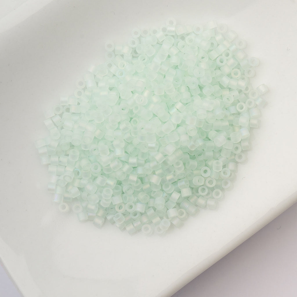 Cylin Bead 11/0 25g Bag Matte Macaron AB - Crystal Sky