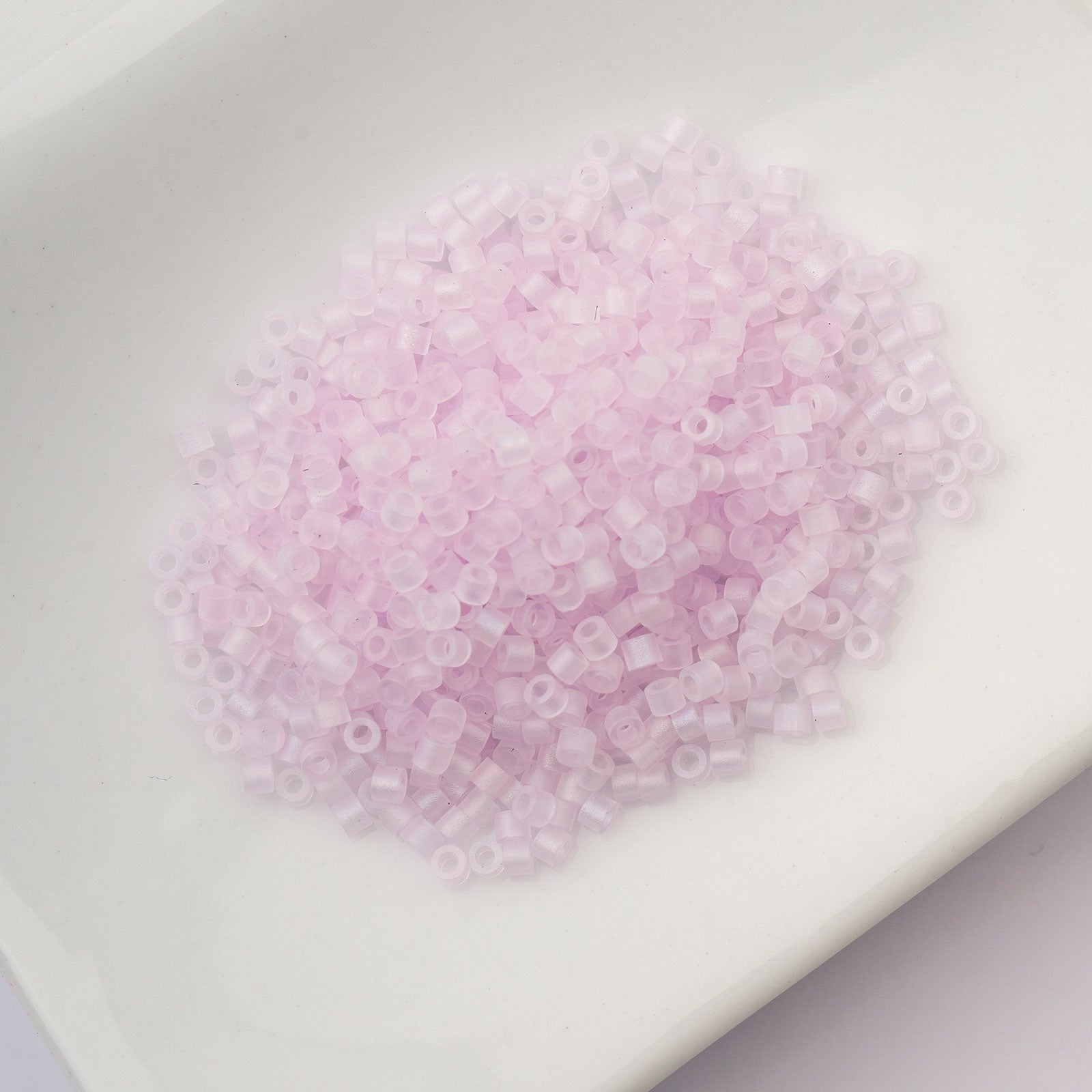 Cylin Bead 11/0 25g Bag Matte Macaron AB - Pale Lavander