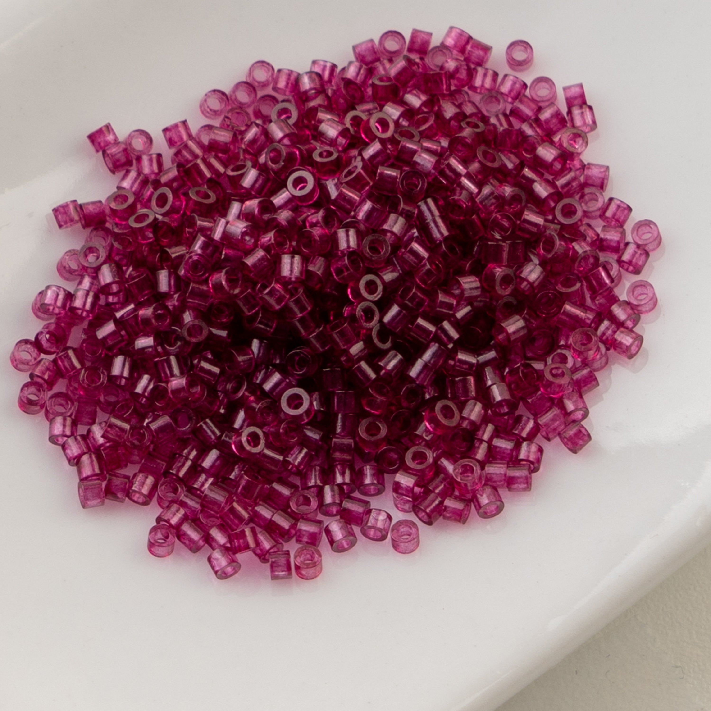 Cylin Bead 11/0 25g Bag Transparent Red Wine